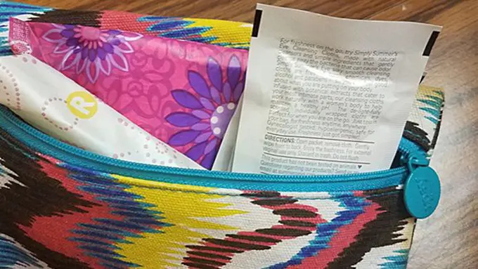 Menstrual care pack./Copyright facebook.com/k.m.richardson1