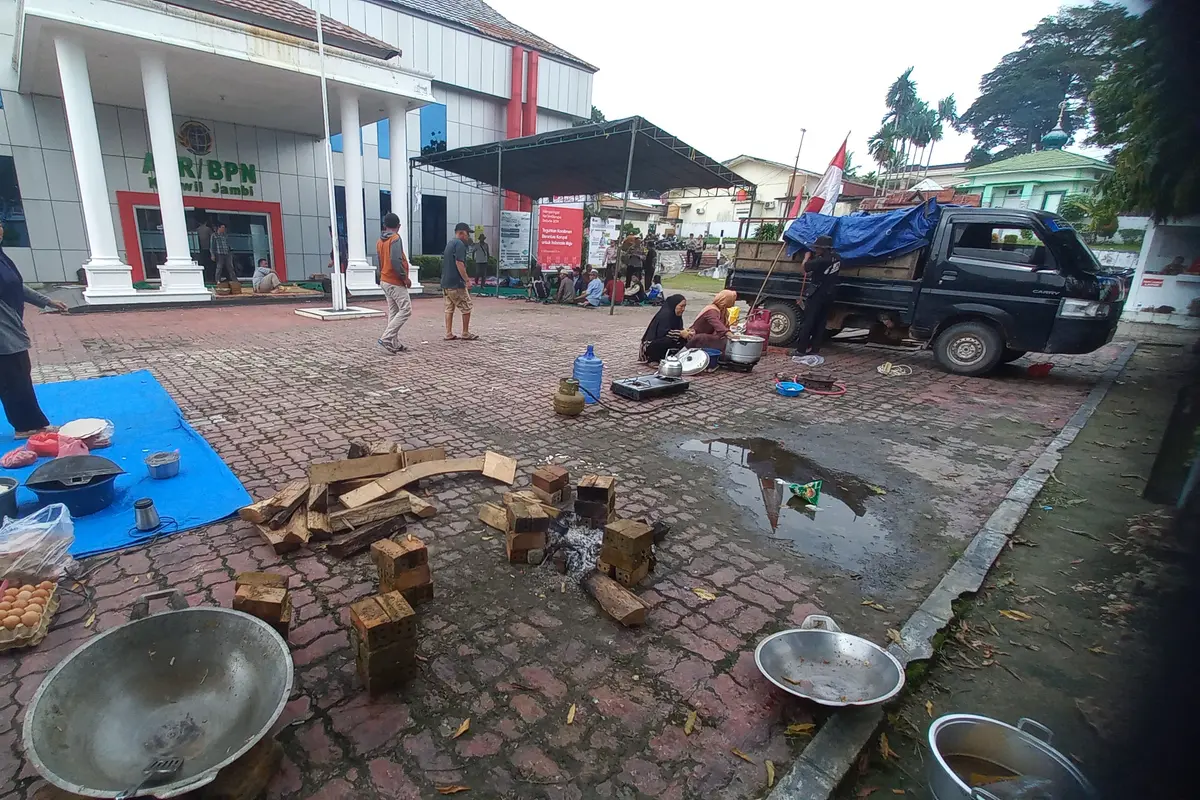 Aksi di BPN Jambi