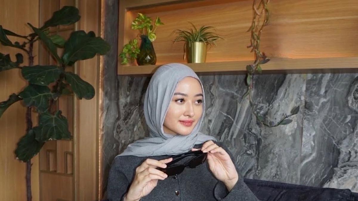 6 Pesona Elegan Anak Tommy Soeharto Puteri Modiyanti dalam Balutan Berbagai Gaya Hijab, Pashmina hingga Syar’i