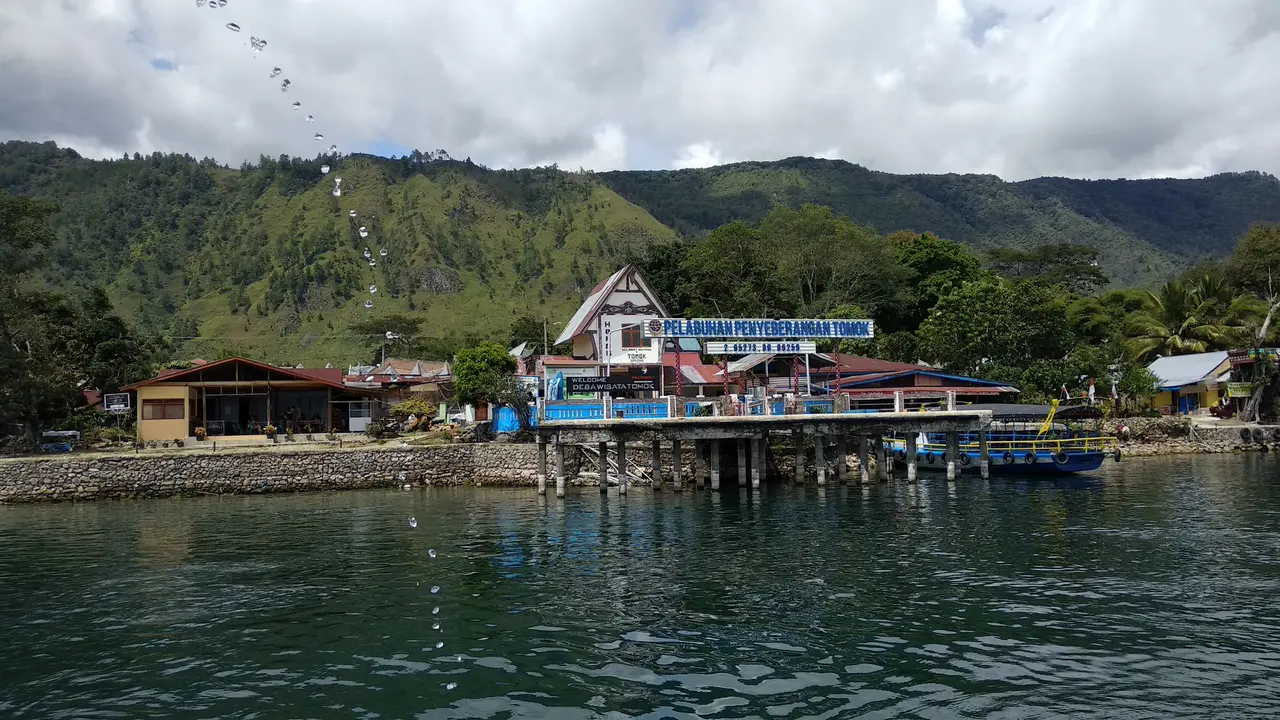 Google menyajikan keindahan panorama Danau Toba melalui fitur Street View