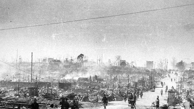 Kondisi Tokyo pasca-pemboman pada 10 Maret 1945 (Wikipedia/Public Domain)