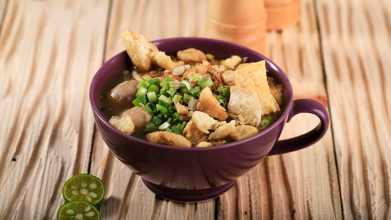 lomie kangkung