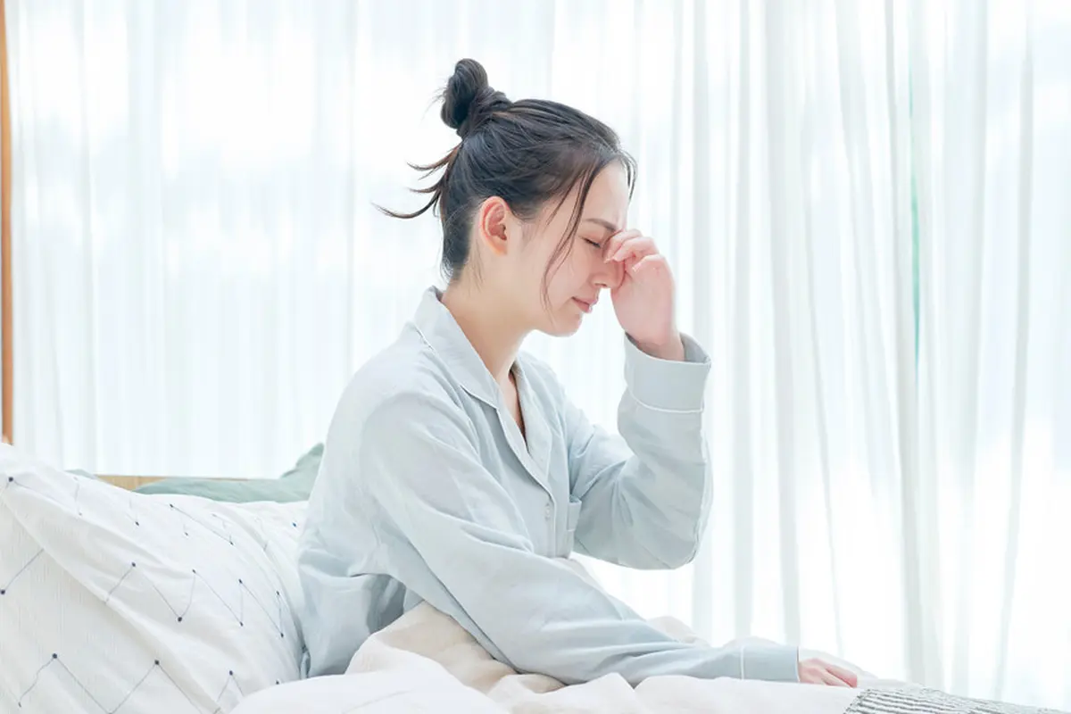 perempuan tidur