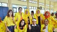 Partai Berkarya resmi mendukung Calon Gubernur dan Wakil Gubernur Jawa Barat Deddy Mizwar-Dedi Mulyadi (Liputan6.com/Abramena)