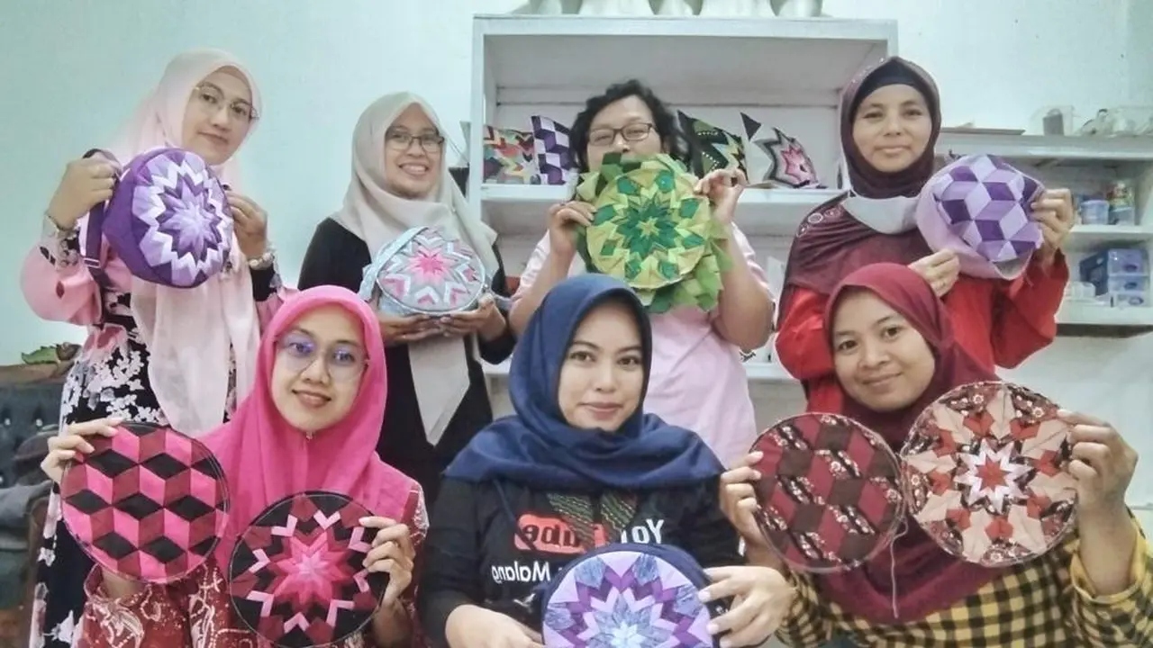 Cerita Sundari Raih Silver Play Button dan Pakai LinkUMKM BRI Jadi Sarana Promosi