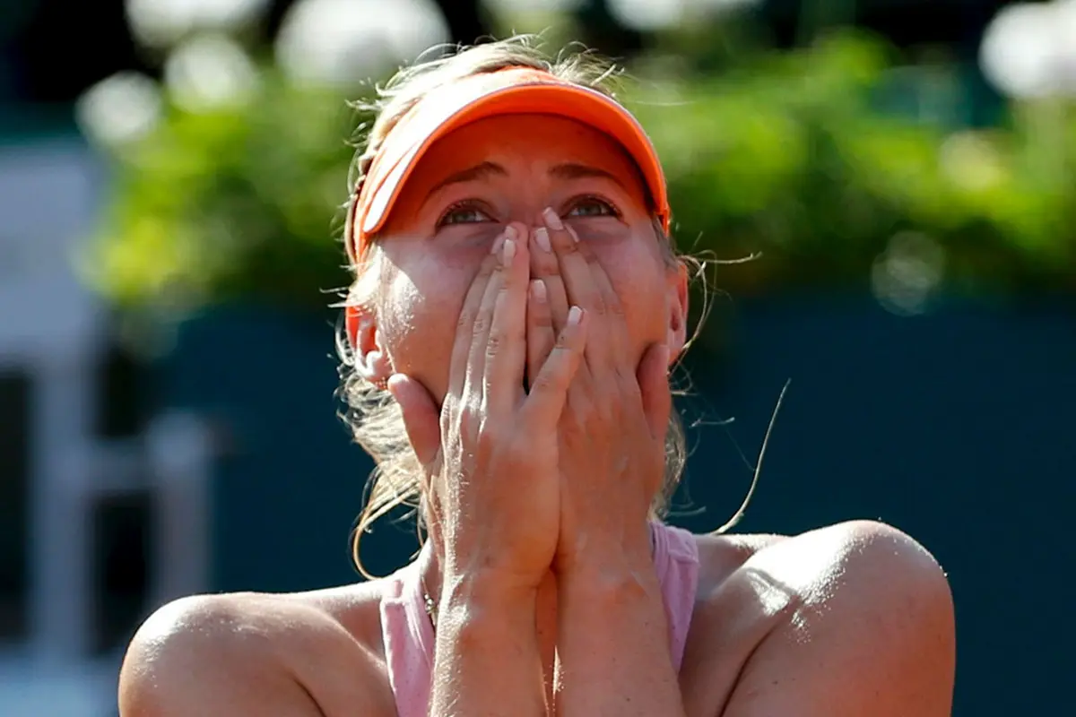 Ekspresi Kemenangan Maria Sharapova di Perancis Terbuka