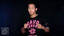 Petinju Indonesia, Daud Yordan berpose usai melakukan timbang badan di Balai Sarbini, Jakarta, Rabu (3/2/2016). Daud akan melawan Yoshitaka Kato dalam laga kelas ringan WBO "Road to the World Champions", Jumat (5/2). (Liputan6.com/Helmi Fithriansyah)