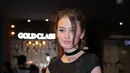 "Saat ditawarin main di Winter in Tokyo lagi di London, sekolah. Dibilang syuting selama seminggu. Untungnya ada holiday, jadi akhirnya diambil," kata Kimberly. (Andy Masela/Bintang.com)