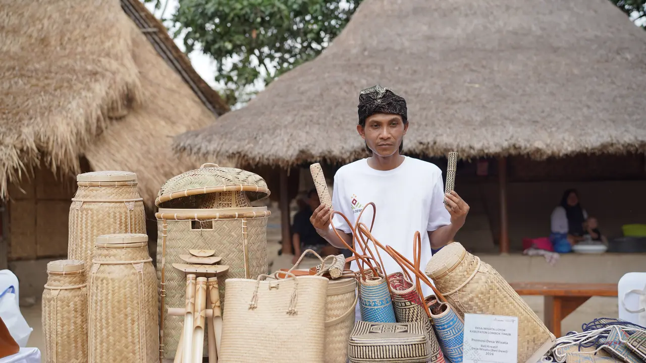 Kemenparekraf/ Baparekraf mendorong promosi desa wisata di Nusa Tenggara Barat (NTB) melalui kegiatan “Beli Kreatif Desa Wisata (Beti Dewi).