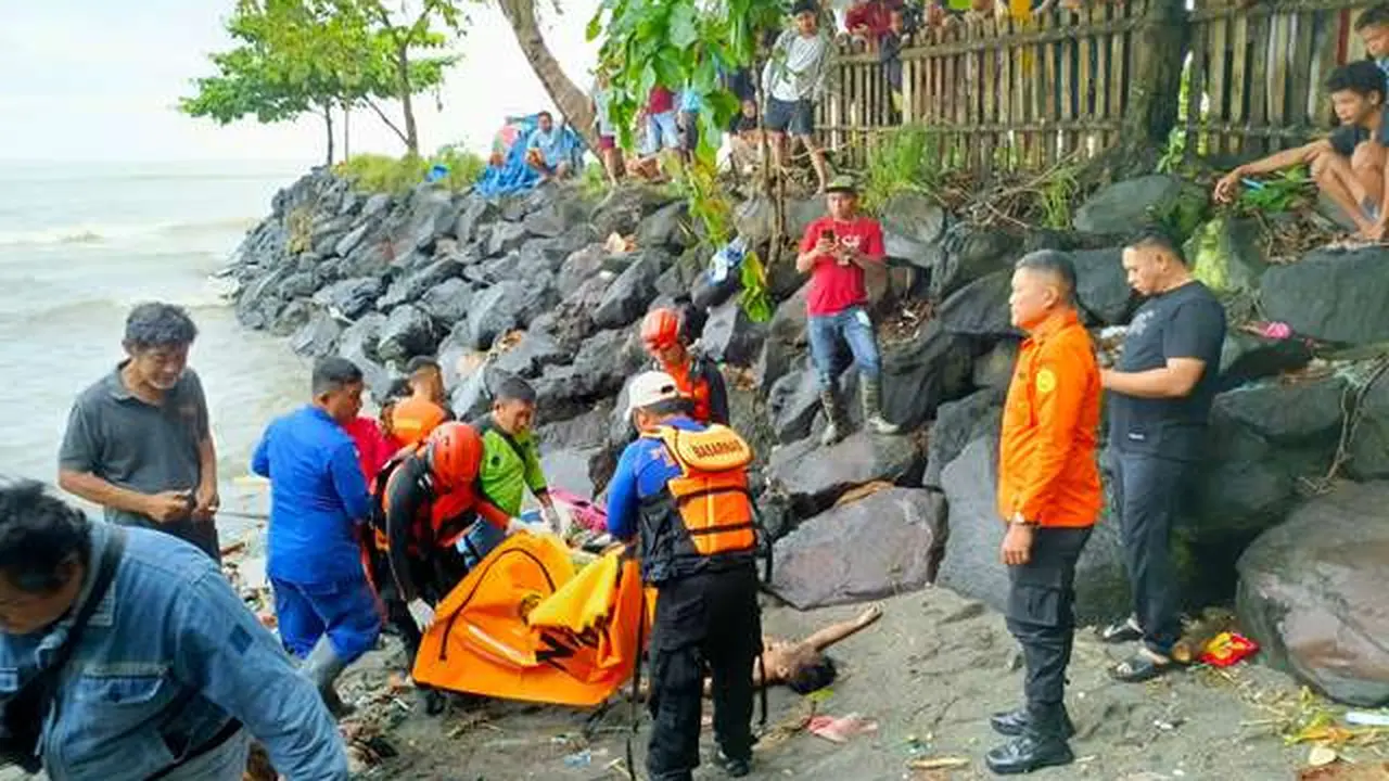 Jenazah Haikal ditemukan pada Senin (24/3/ 2025) oleh warga setempat dalam kondisi tersangkut di tumpukan sampah di sekitar Pantai Sindulang, Kota Manado.