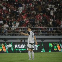 Debut Mauro Zijlstra bersama Persija Jakarta di laga kontra Bali United pada BRI Super League 2025/2026. (Alit Binawan/Bola.com)