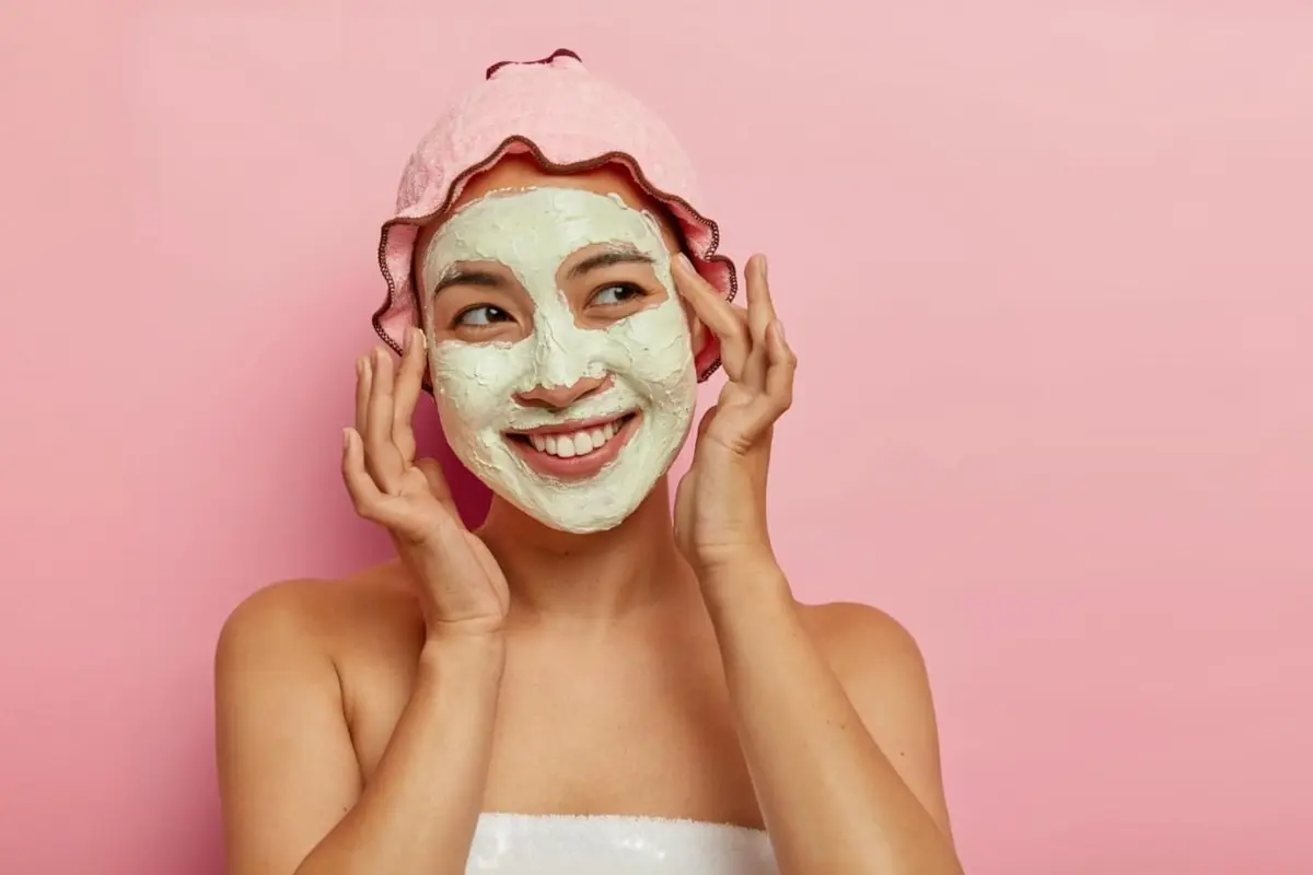 Masker Alami untuk Atasi Flek Hitam