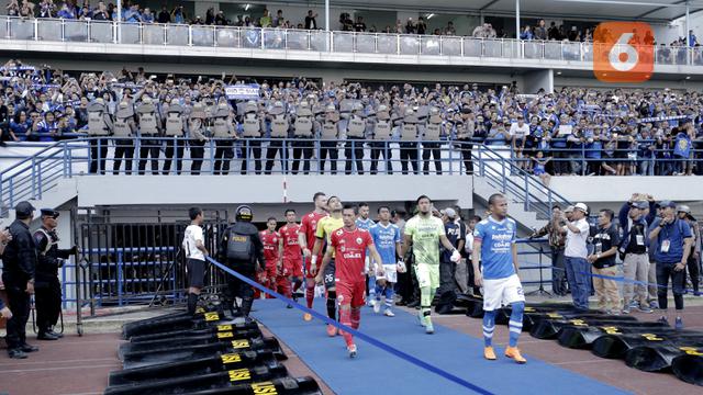 Liga 1 Indonesia 2018 : Persib Bandung Vs Persija Jakarta