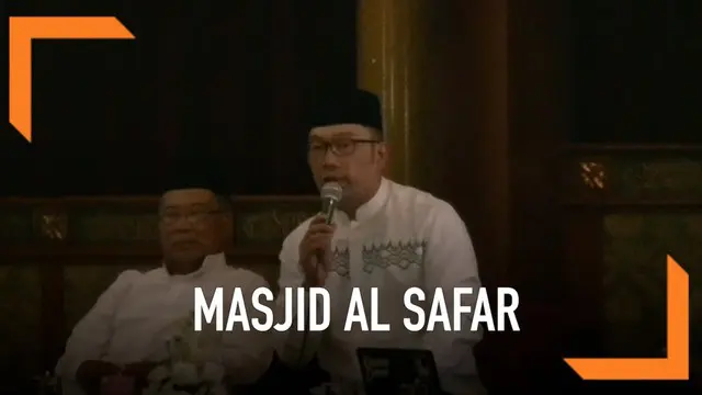 Gubernur Jawa Barat mengklarifikasi soal Masjid Al Safar yang kontoversial karena dianggap memasukkan unsur iluminati. Ridwan adalah arsitek yang mendesain masjid itu.