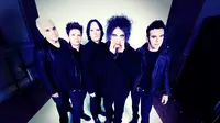 The Cure Luncurkan Single Lagi Setelah 16 Tahun, Robert Smith Gali Sisi Lebih Gelap dari Pengalaman Hidupnya Bertahun-tahun
