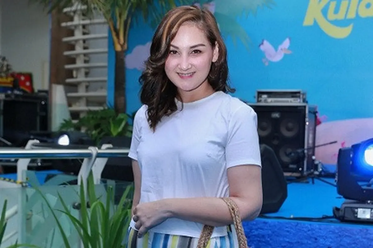 Mona Ratuliu