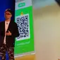 Line Senior Finance Manager Hidekazu Ikeda menjelaskan tentang fokus Line di dunia teknologi financial di Line Developer Day 2018 di Tokyo, Jepang, Rabu (21/11/2018). Liputan6.com/Agustin Setyo W