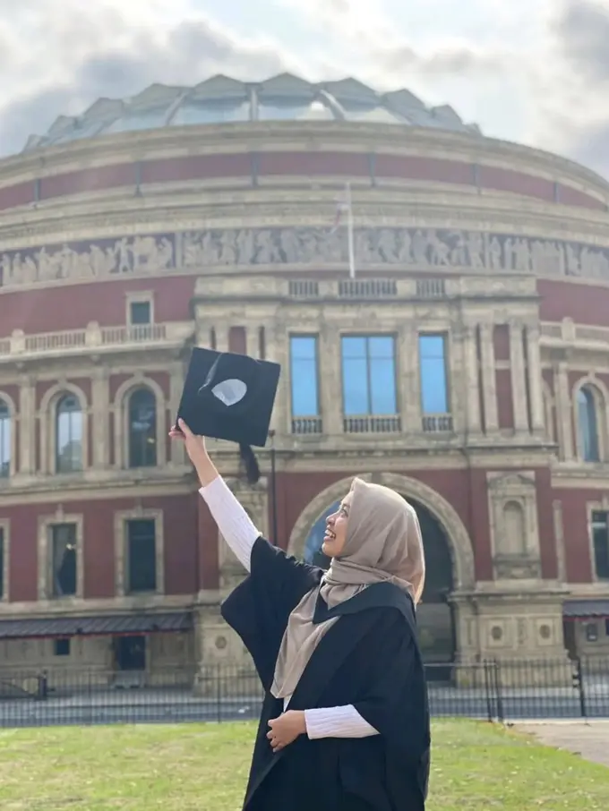 Nisa yang kini sukses bekerja di WHO