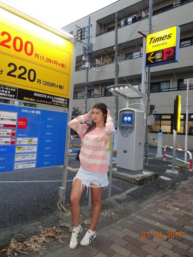 Maria Theodore (Instagram/mariatheodoree)