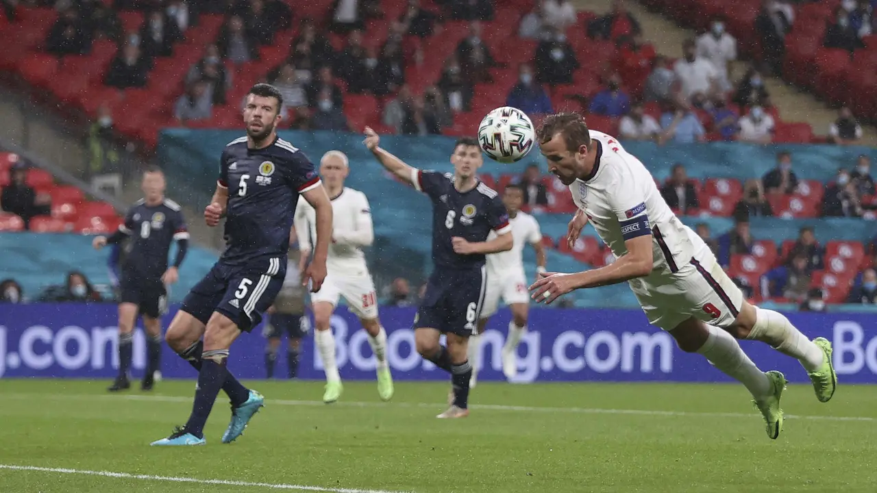 Foto Piala Eropa: Momen Terbaik Putaran Kedua Euro 2020, Ada Aksi Cristiano Ronaldo