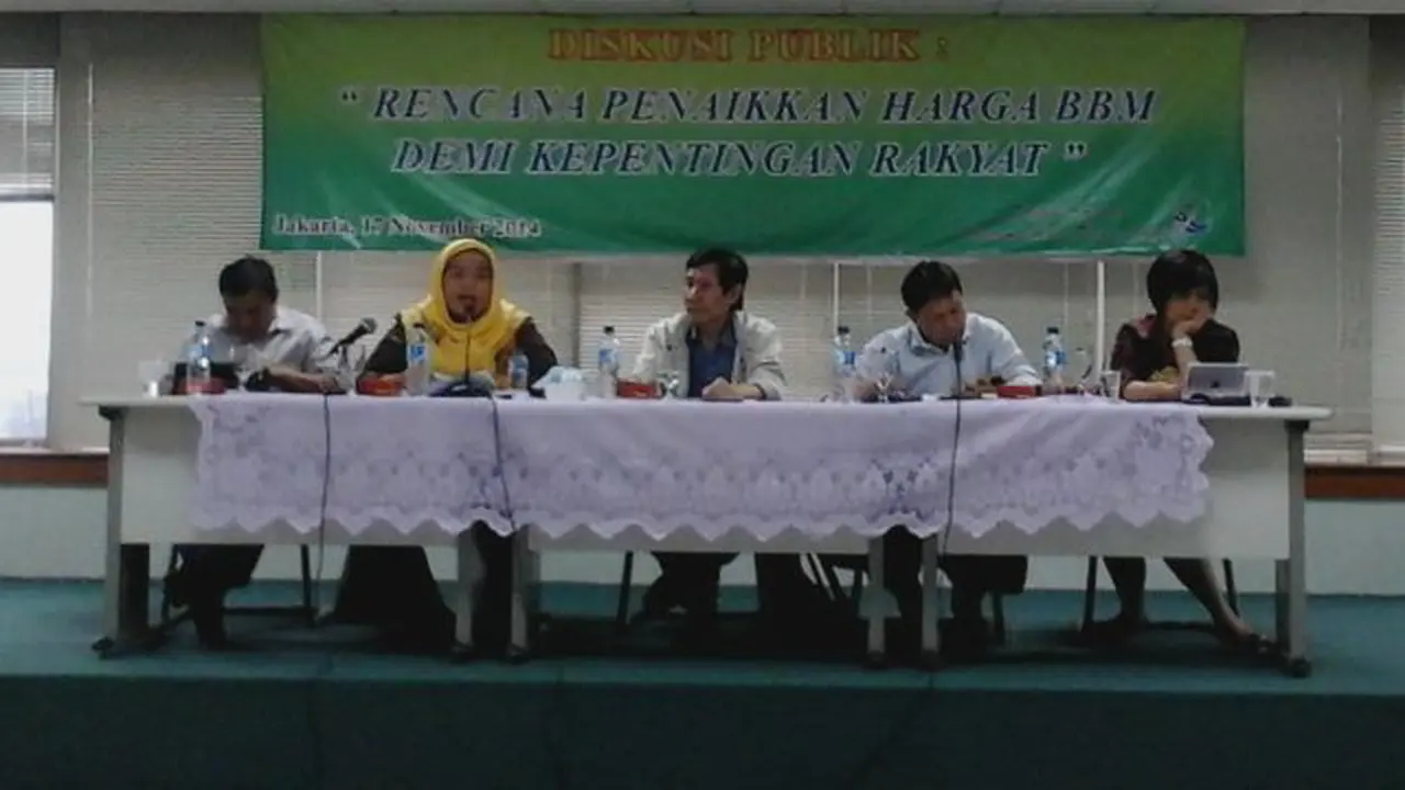 Diskusi Rencana Kenaikan Harga BBM