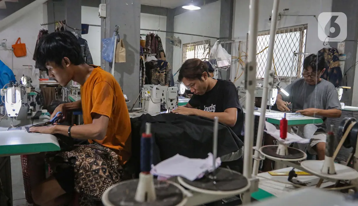 Pemutakhiran Sistem Informasi Kredit Program (SIKP) sejalan dengan upaya optimalisasi penyaluran KUR. (Liputan6.com/Angga Yuniar)