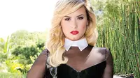 Cerita Demi Lovato yang Ingin Terlihat Seksi di Halloween