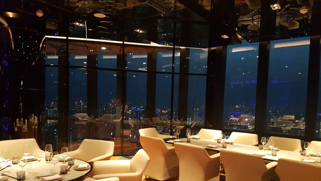 Sensasi Kuliner di Restoran Fine Dining Tertinggi di Indonesia