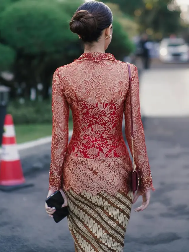 Asila Maisa saat Dampingi sang Ayah, Ramzi di Upacara Kemerdekaan ke-80 di Cianjur. [@therealasilamaisa]