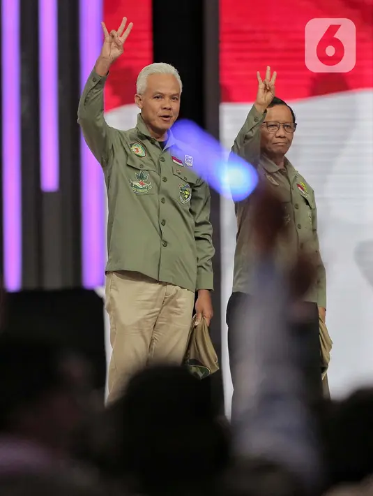 Kostum yang digunakan disesuaikan dengan tema debat kali ini. (Liputan6.com/Angga Yuniar)