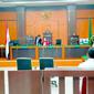 Hakim tunggal Ersin saat membacakan putusan praperadilan terhadap Polres Kampar dan Polda Riau. (Liputan6.com/M Syukur)