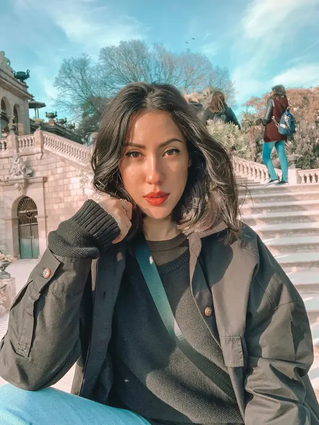 6 Potret Cantik Patricia Schuldtz, Kekasih Darma Mangkuluhur Anak Tommy Soeharto
