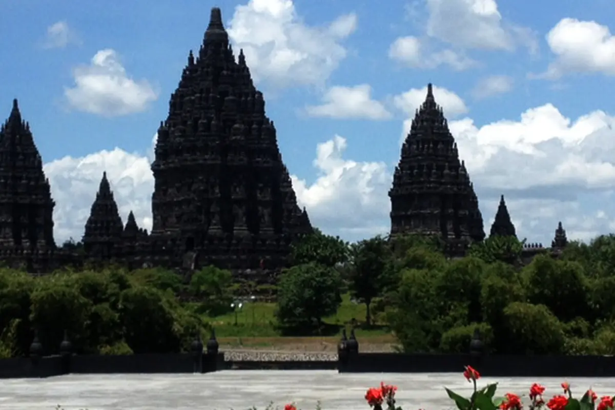 Candi Borobudur, Prambanan, dan Ratu Boko