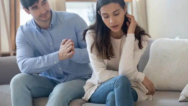 Perempuan Wajib Tahu, Ini 4 Hal yang Pantang Dilakukan Jika Nggak Mau Pasangan Berselingkuh