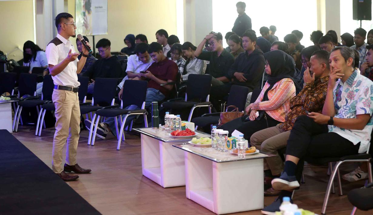  We Are The Energy” di Gedung PPDT Galeri R FSRD, Universitas Trisakti, Jakarta, Rabu (12/11/2025). (Liputan6.com/Helmi Fithriansyah)