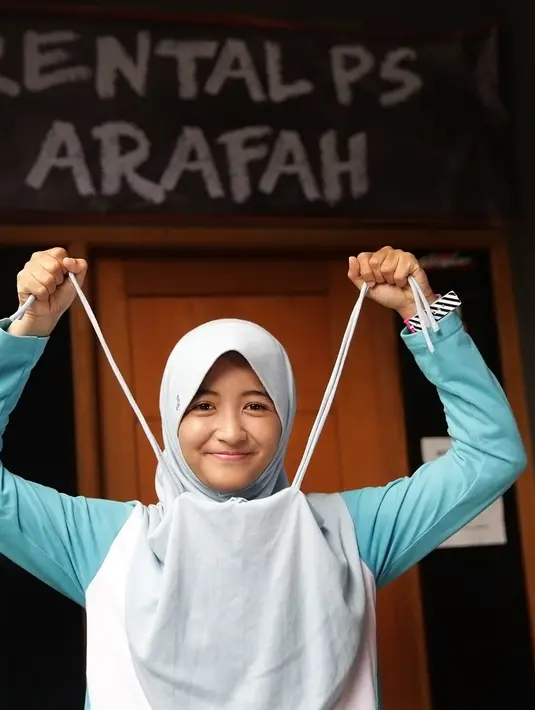 Yang terkalahkan setelah menjadi idola baru, adalah usaha dalam keluarganya. Sebelumnya, Arafah memiliki usaha rental playstation dirumahnya. Usahanya ini yang banyak memberi materi dalam stand up. (Bambang E. Ros/Bintang.com)