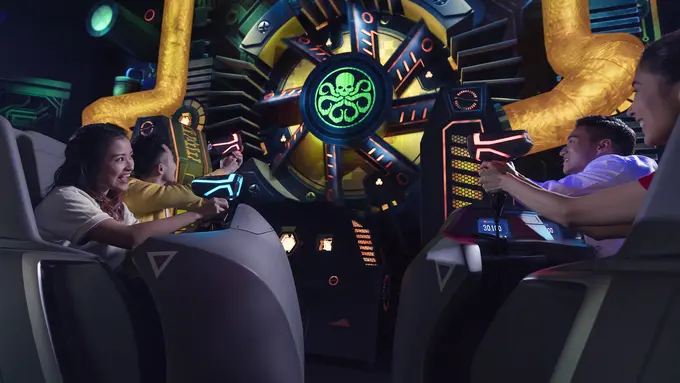 Liburan di Hong Kong Disneyland