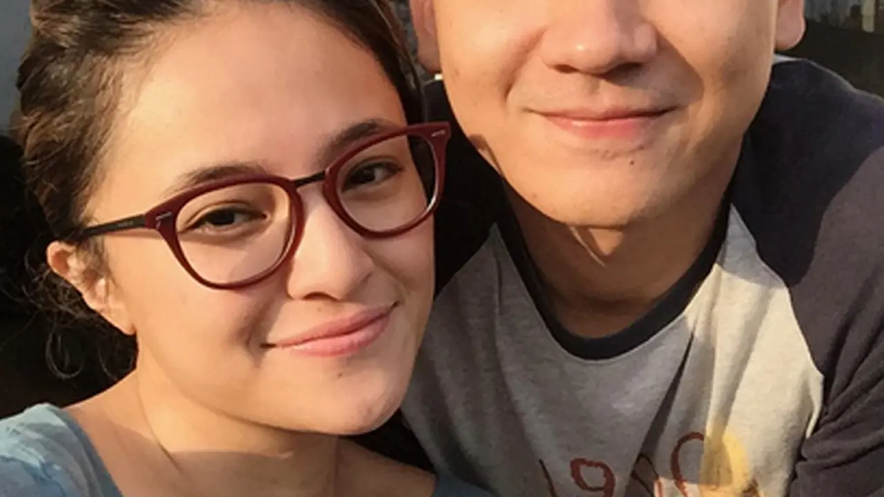 [Bintang] Marshanda dan Egi John