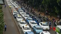 Jumlah taksi di Jakarta hingga 2014 tercatat sebanyak 27.079 unit. 