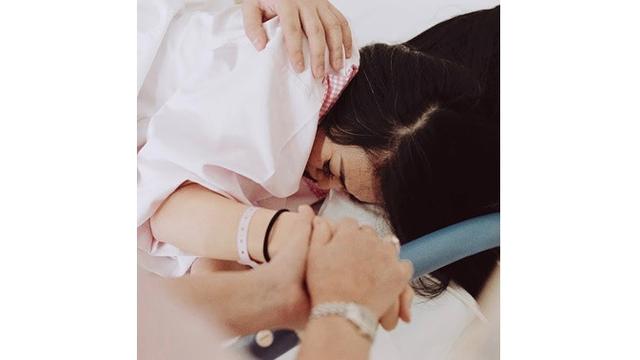 Lama Vakum, Ini 7 Potret Perjuangan Ketrin Agustine yang Baru Melahirkan Anak Pertama