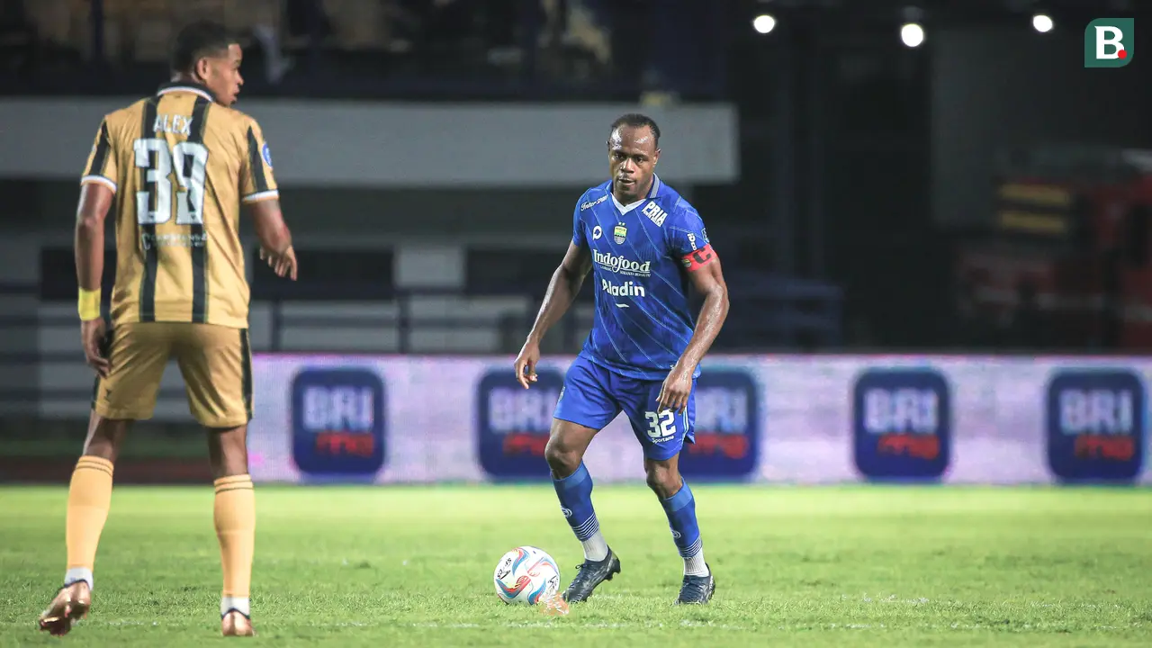 Persib Bandung vs Dewa United - BRI Liga 1 2023/2024