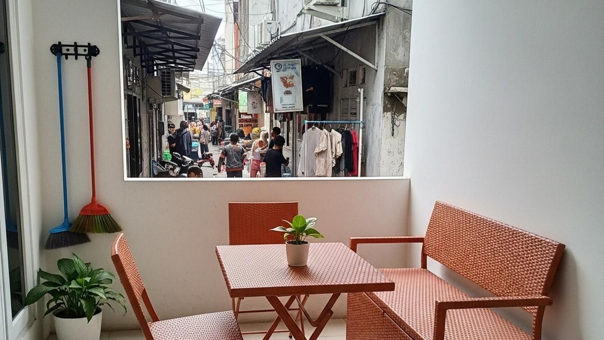 8 Ide Teras Rumah Minimalis di Gang Sempit yang Hemat Ruang, Tetap Estetik