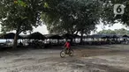 Suasana kawasan Pantai Anyer, Banten, Sabtu (5/9/2020). Pantai Anyer yang menjadi objek wisata favorit warga Jawa Barat serta Jakarta dan sekitarnya kini tampak sepi akibat pandemi COVID-19. (Liputan6.com/Johan Tallo)