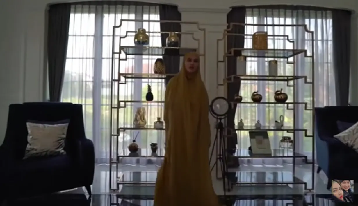 Rumah Kartika Putri dan Habib Usman (Youtube/Kartika Putri Official)