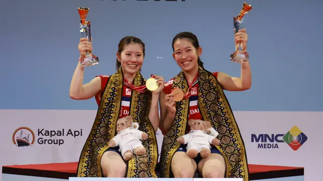 Foto: Puasa Gelar 13 Tahun Ganda Putri Berlanjut, Greysia / Apriyani Kandas di Final Indonesia Open 2021
