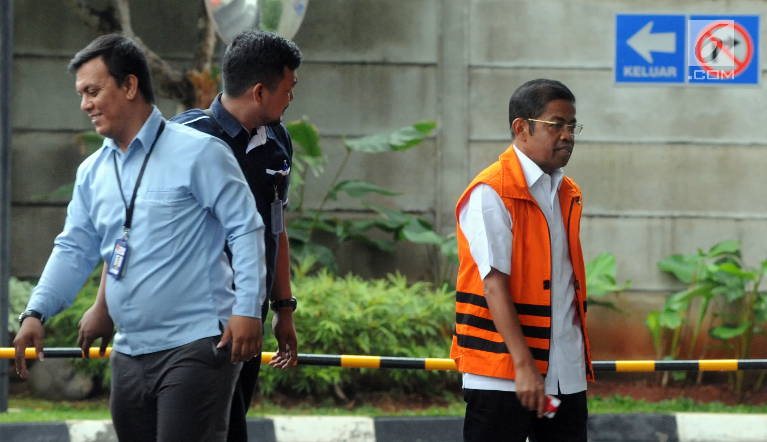 FOTO: Suap PLTU Riau-1, Idrus Marham Kembali Diperiksa KPK - Foto ...
