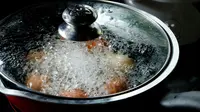 Cek Fakta: Hoaks Terapi Uap Panci Bisa Bikin Virus Corona Covid-19 Mati