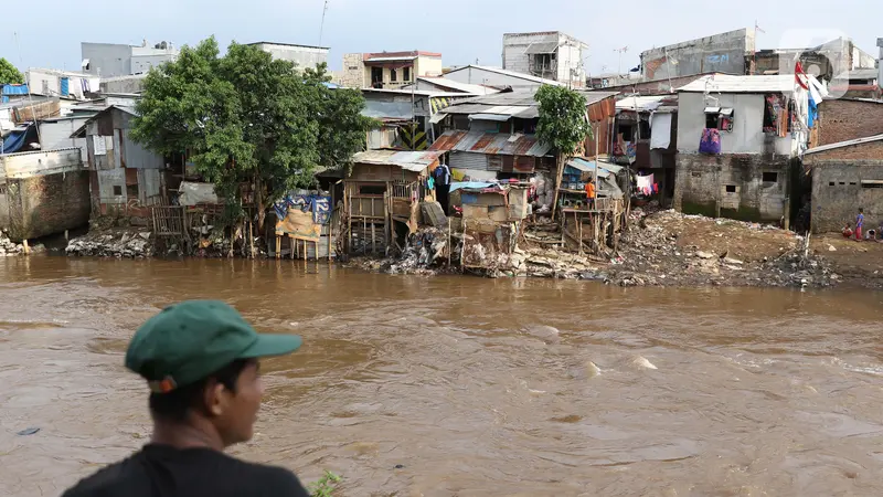 Dampak COVID-19, Angka Kemiskinan dan Pengangguran Bakal Meningkat