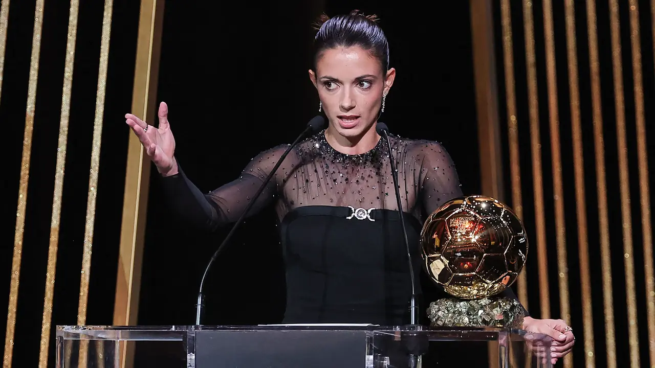 Foto: Sukses Juarai Piala Dunia Wanita 2023 Bareng Spanyol, Aitana Bonmati Dinobatkan Jadi Peraih Ballon d'Or Feminin
