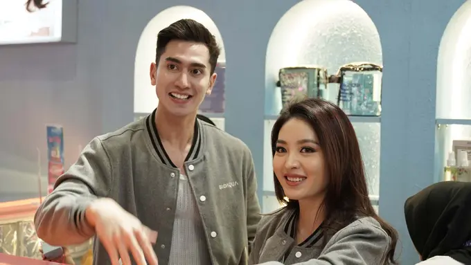 Natasha Wilona dan Verrel Bramasta Buktikan Laki-Laki dan Perempuan Bisa Pakai Skincare yang Sama